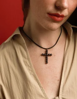 Pendant Chain|Majorica Crosses Collection Gold Pendant With Tahiti Pearl