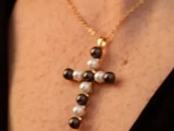 Pendant Chain|Majorica Crosses Collection Gold Pendant With White And Tahiti Pearl