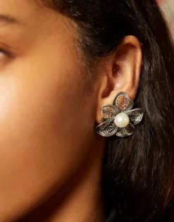 Pearl Drop Earrings|Majorica Pearl Filigree Flower Earrings Peregrina