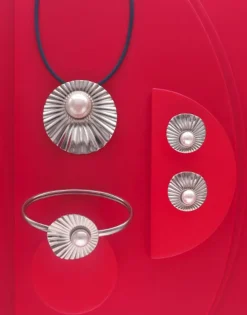 Bangle Bracelets|Majorica Rigid Le Palm Steel Bracelet With A White Pearl
